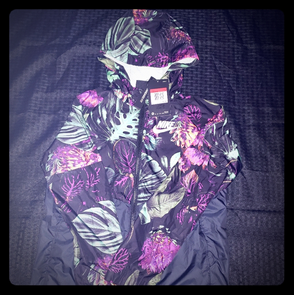 NWT NIKE Glow in the Dark Floral Windbreaker
